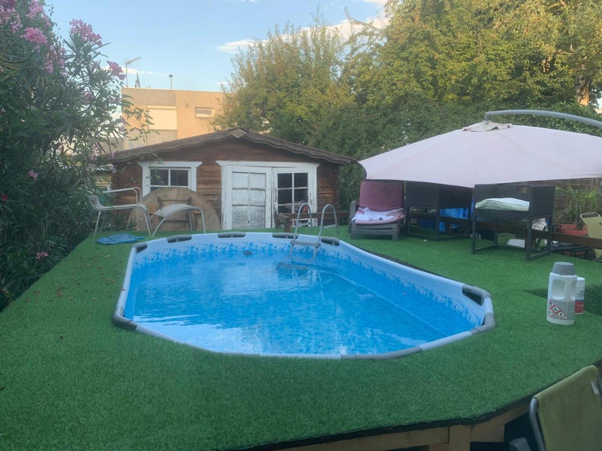 Joli Studio Tout Confort Avec Toutes Commodites Vaulx-en-Velin Buitenkant foto